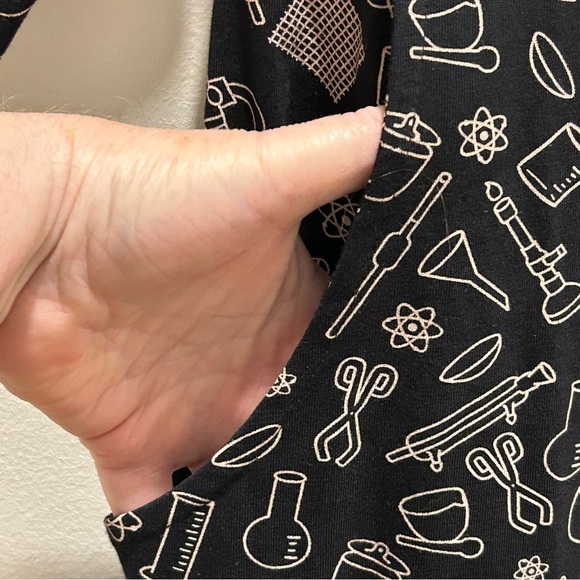 NWT Svaha Black/Tan Organic Cotton Dress Chemistry Lab Equipment - Size 1X - Picture 7 of 13